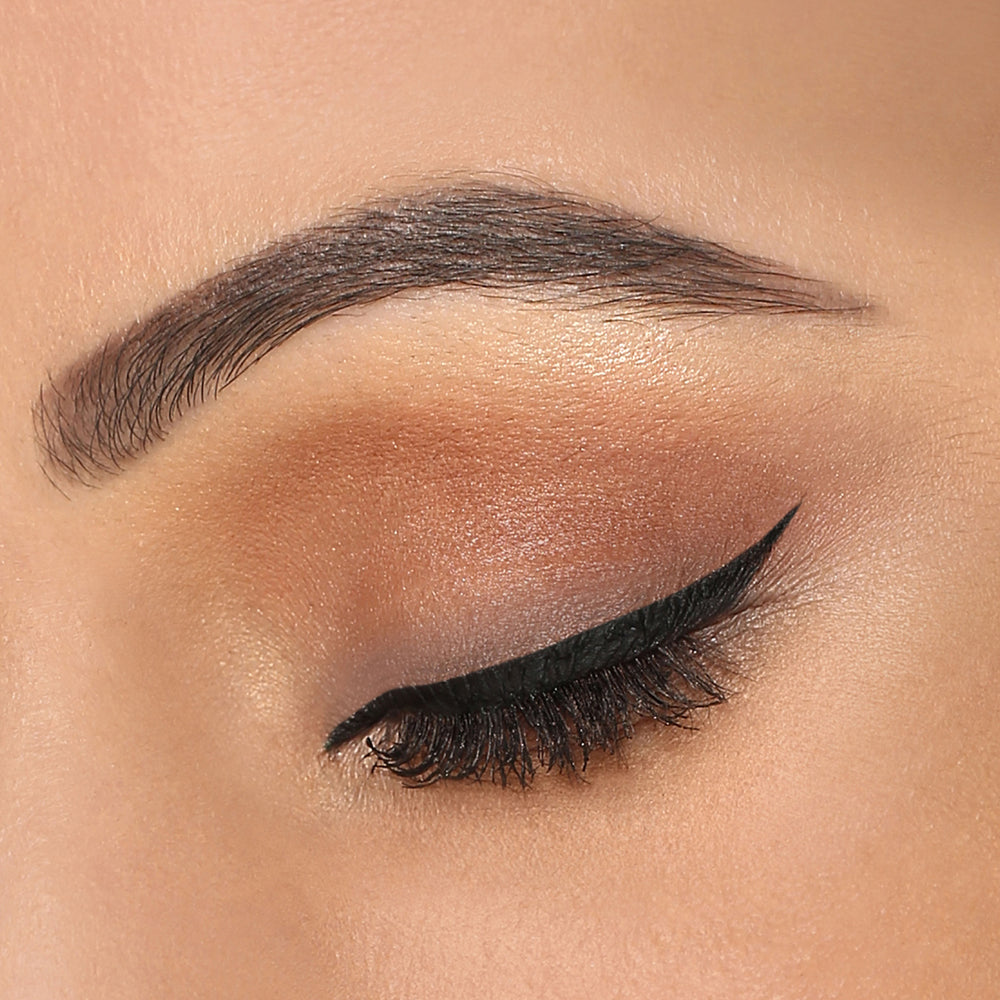 Lakmē 9to5 Black Impact Liner